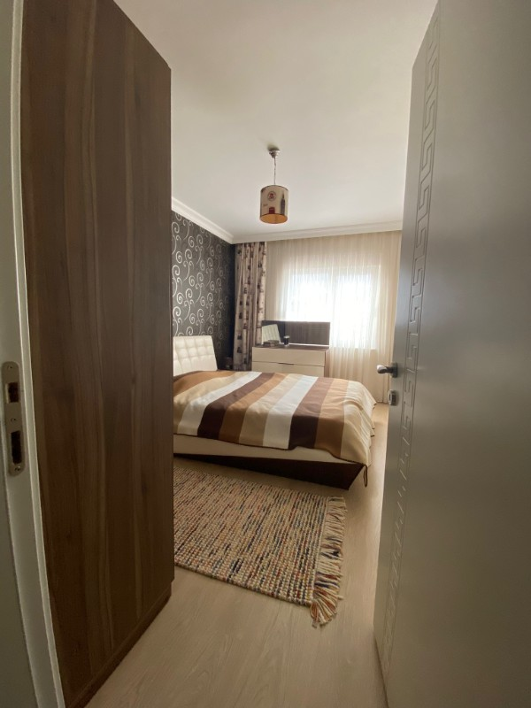 KONYAALTI HURMA MAHALLESİNDE EŞYALI KİRALIK 3+1 DUBLEKS DAİRE
