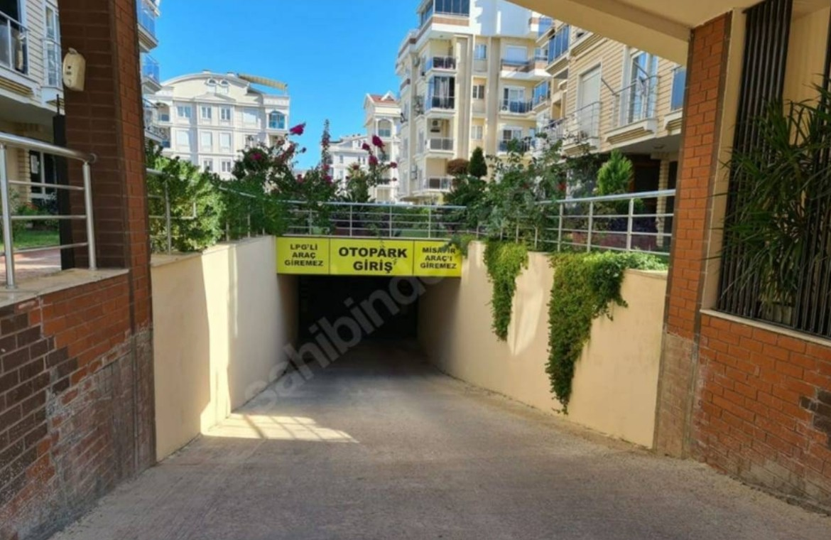 KONYAALTI HURMA'DA CİTY RESİDENCE'DE EŞYALI KİRALIK 1+1 DAİRE