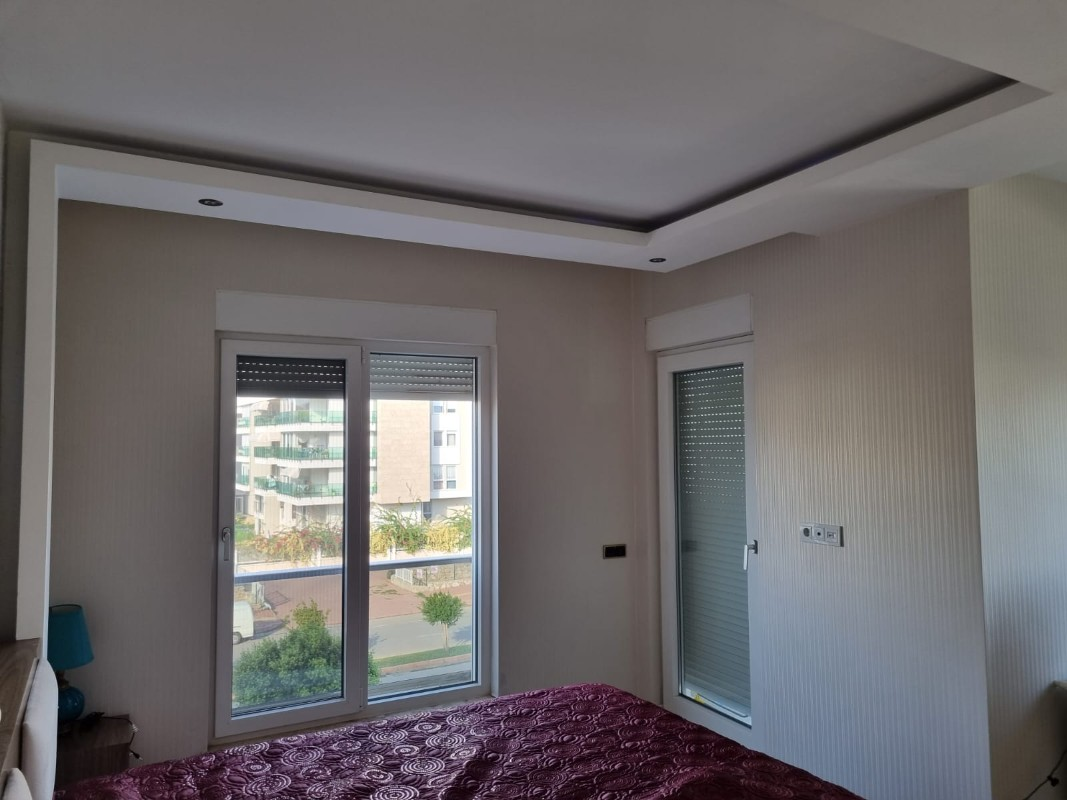 KONYAALTI UNCALI MAHALLESİNDE EŞYALI KİRALIK 4+1 DAİRE