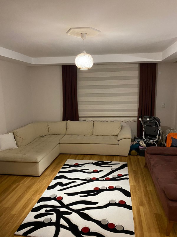 KONYAALTI HURMA MAHALLESİNDE EŞYALI KİRALIK 2+1 DAİRE