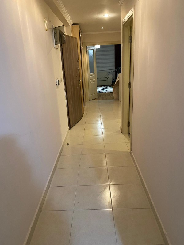 KONYAALTI HURMA MAHALLESİNDE EŞYALI KİRALIK 2+1 DAİRE