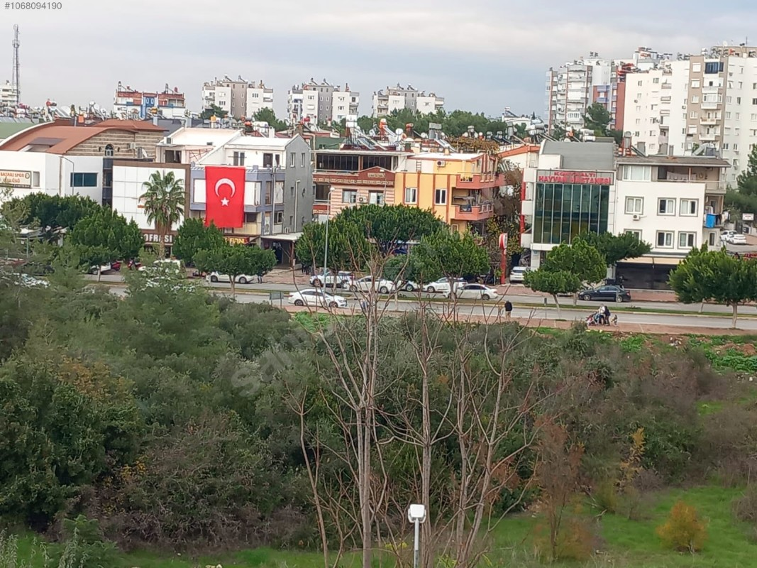 KONYAALTI ULUÇ SEDA SİTESİNDE EŞYALI KİRALIK 2+1 DAİRE