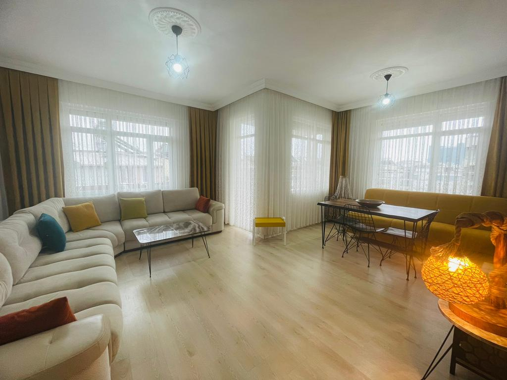 MURATPAŞA ÜÇGEN MAHALLESİNDE EŞYALI KİRALIK 2+1 DAİRE