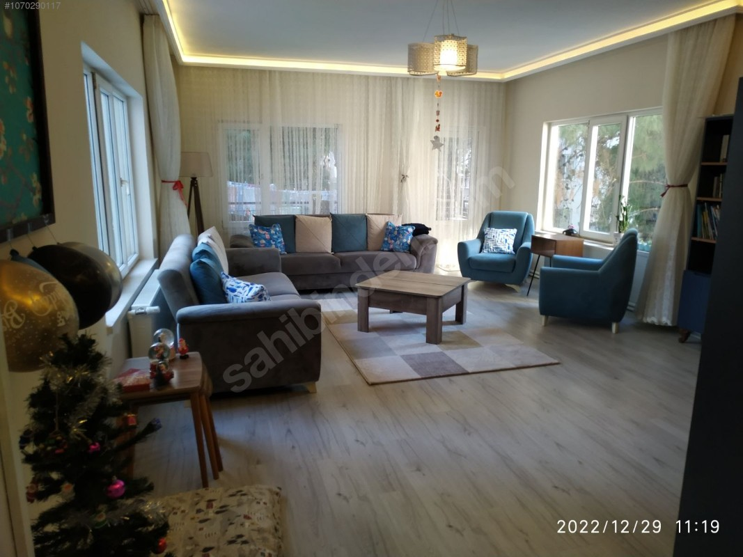 KONYAALTI ALTINKUM GÜMÜŞEVLER SİTESİNDE KİRALIK BOŞ 3+1 DAİRE