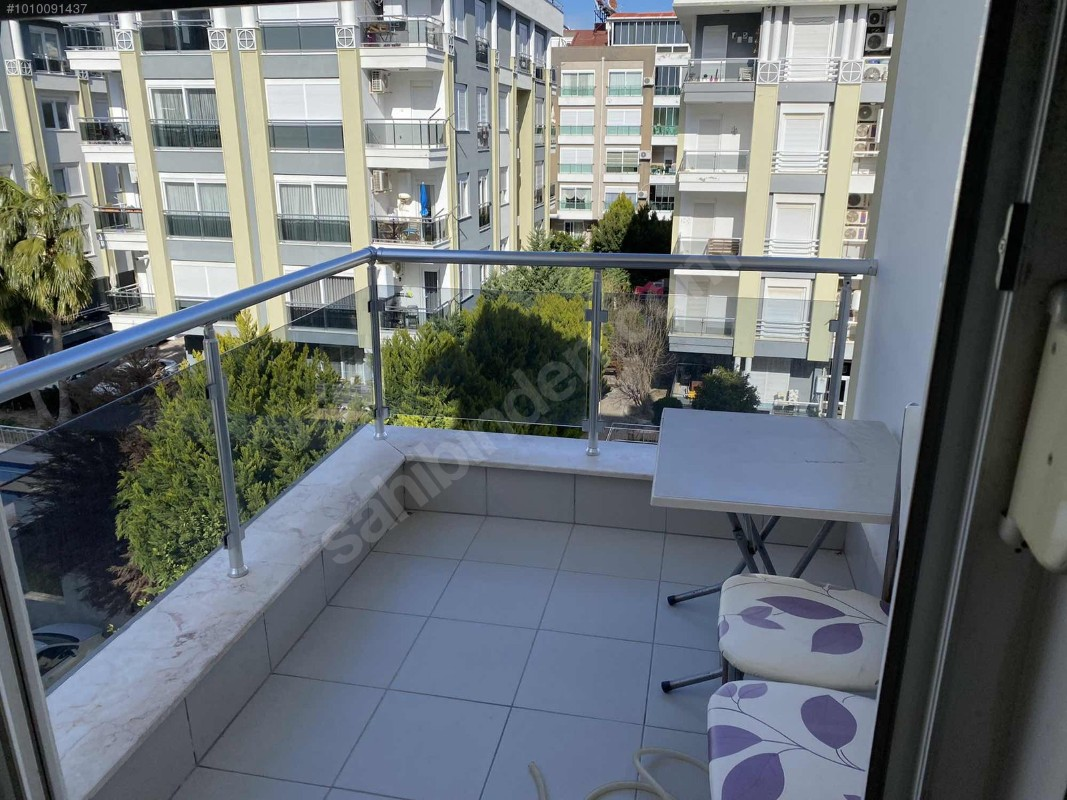 KONYAALTI HURMA'DA GOLDEN SEA PORT SİTESİNDE EŞYALI KİRALIK 1+1 DAİRE