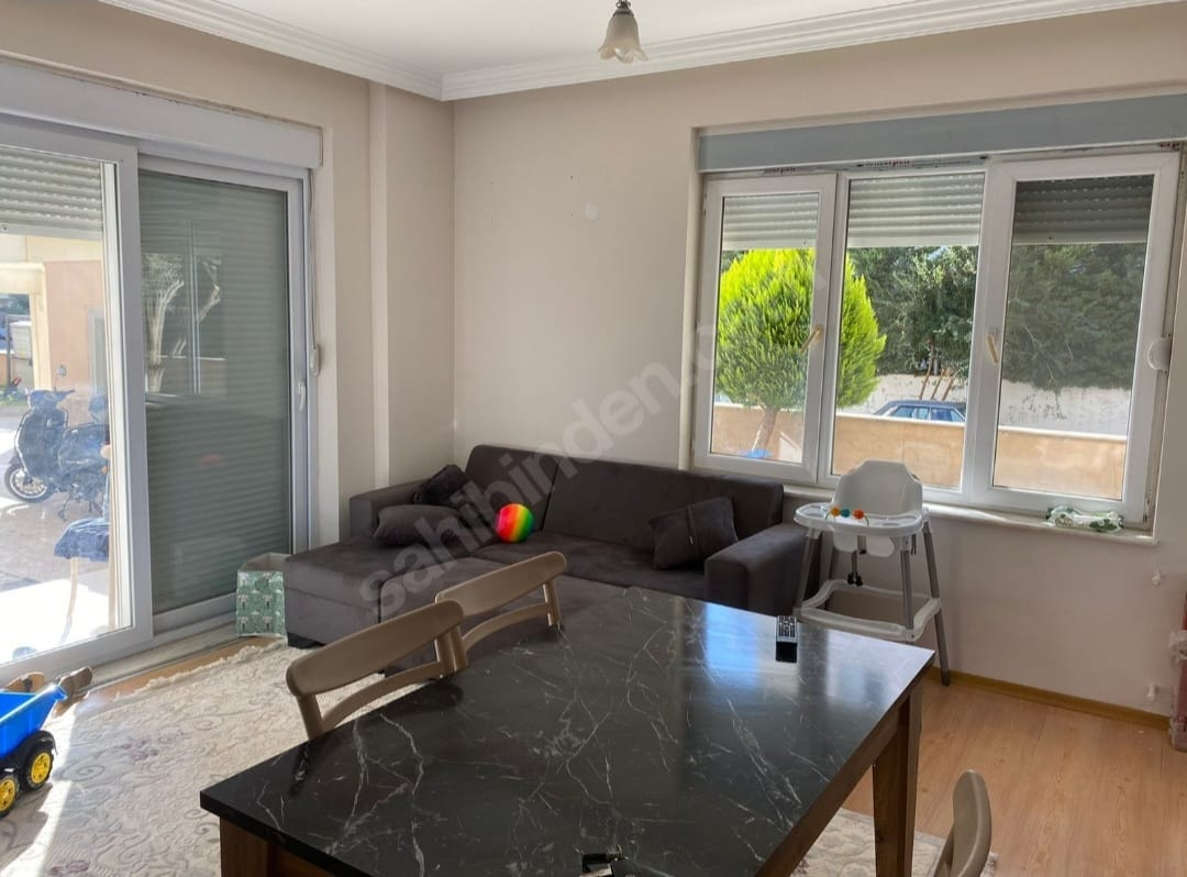 KONYAALTI HURMA MAHALLESİNDE EŞYALI KİRALIK 1+1 DAİRE
