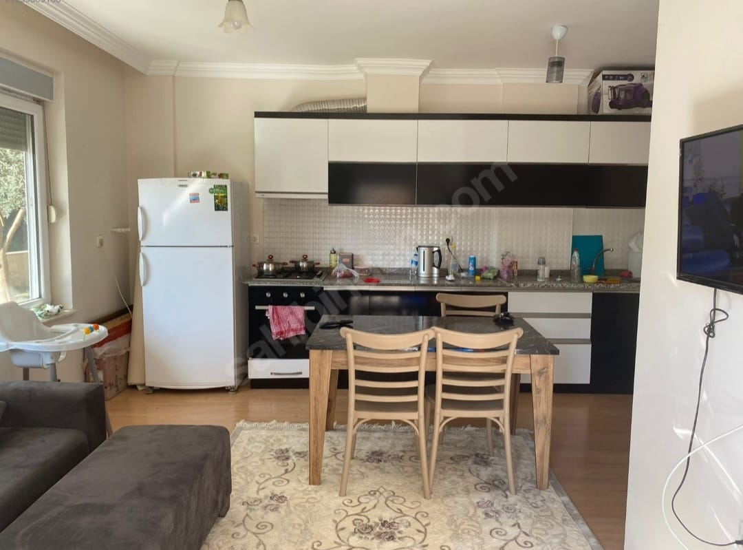 KONYAALTI HURMA MAHALLESİNDE EŞYALI KİRALIK 1+1 DAİRE