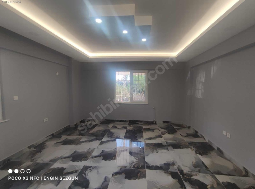KONYAALTI ÖĞRETMENEVLERİ SAFİR SİTESİNDE SATILIK BOŞ 2+1 DAİRE