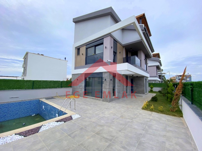 Didim'de Satılık Lüks Villa