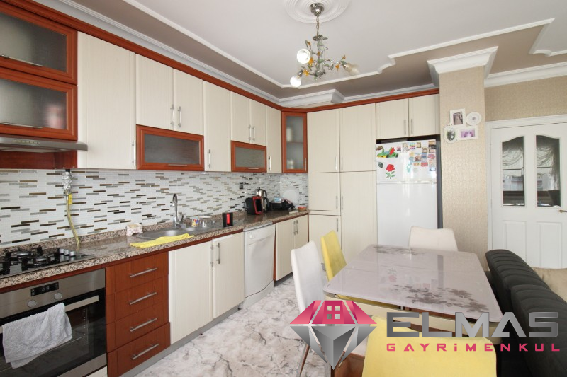 Elmas’tan Forum Yaşam Civarı Site İçi Arakat Full Yapılı