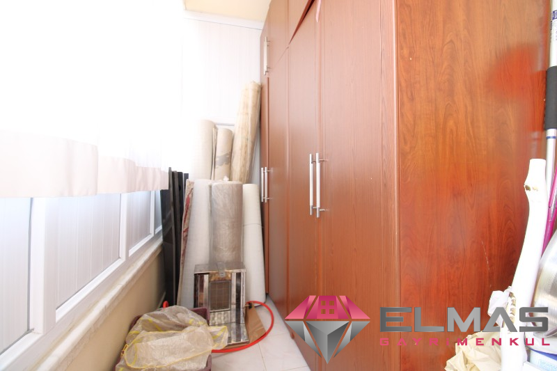Elmas’tan Forum Yaşam Civarı Site İçi Arakat Full Yapılı