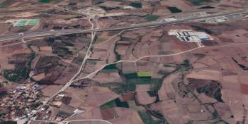 DijitalEmlak'tan Karacabey Seyran'da Kentsel Gelişim Alanında Köye Yakın Manzaralı Satılık 3.700 m2 Kıymetli Arazi..
