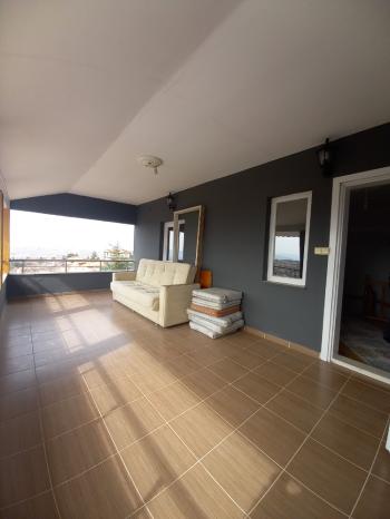 Güvenay - Çorum Ayarık Bağlarında Satılık Bağ Evi