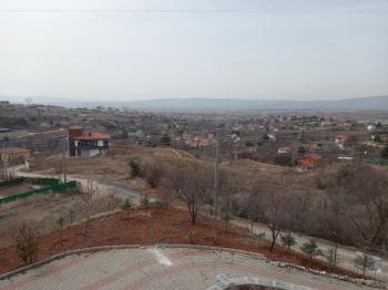 Güvenay - Çorum Ayarık Bağlarında Satılık Bağ Evi