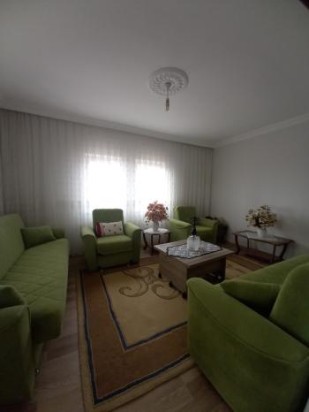 Güvenay - Çorum Ayarık Bağlarında Satılık Bağ Evi