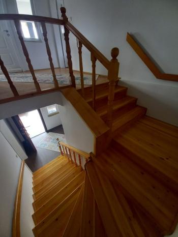 Güvenay - Çorum Ayarık Bağlarında Satılık Bağ Evi