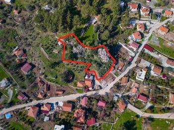 Marmaris Hisarönü Köy İçi İmarlı 2.214 m2 Deniz Manzaralı Arsa