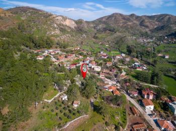 Marmaris Hisarönü Köy İçi İmarlı 2.214 m2 Deniz Manzaralı Arsa