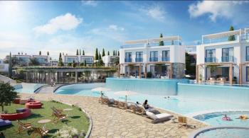 Kıbrıs Girne Lapta da Denize Sıfır Özel Yüzme Havuzlu Ödeme planlı Muhteşem 3+1 Villalar