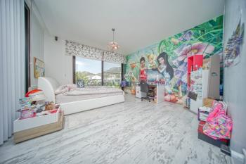 Tasarım Ödüllü Kıbrıs Girne Çatalköy dağ ve deniz manzaralı satılık 4+1 villa