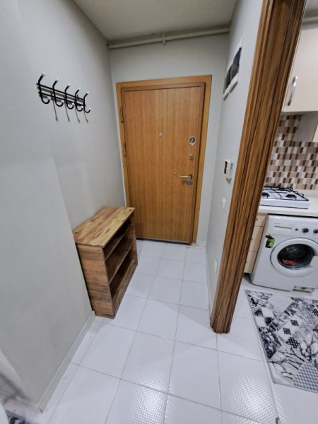 Çağlayan Metrobüse 5 Dakika 1+1 Eşyalı Satılık Daire