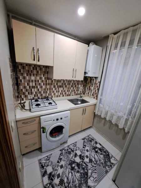 Çağlayan Metrobüse 5 Dakika 1+1 Eşyalı Satılık Daire