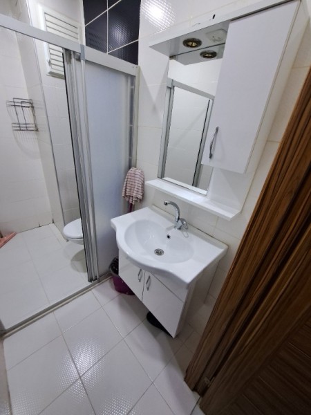 Çağlayan Metrobüse 5 Dakika 1+1 Eşyalı Satılık Daire