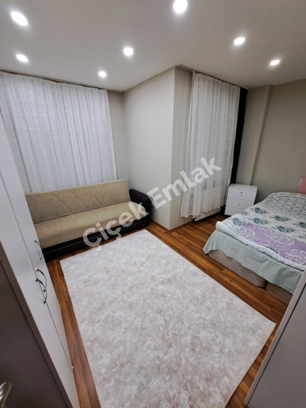 Çağlayan Metrobüse 5 Dakika 1+1 Eşyalı Satılık Daire