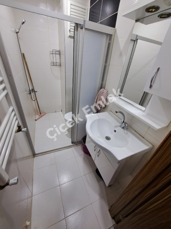 Çağlayan Metrobüse 5 Dakika 1+1 Eşyalı Satılık Daire