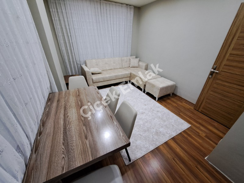 Çağlayan Metrobüse 5 Dakika 1+1 Eşyalı Satılık Daire