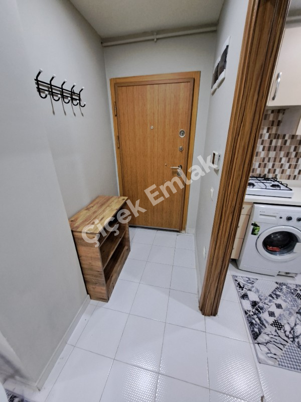 Çağlayan Metrobüse 5 Dakika 1+1 Eşyalı Satılık Daire