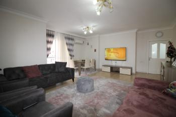 Elmas'tan Cumhuriyet’te Cephesi Açık Bağımsız Sitesi İçi 3+1