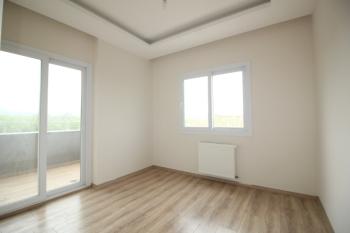Elmas’tan Kuyuluk Yolu Civarı Müstakil Yaşamı Site İçinde Yaşayın