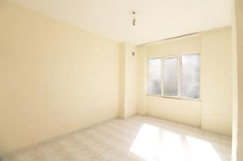 Elmas'tan Merkez Mh.De Site İçi, Bağımsız Mutfak Ara Kat 3+1
