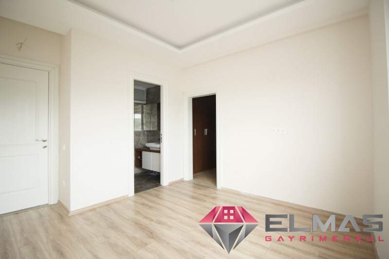 Elmas’tan Kuyuluk Yolu Civarı Müstakil Yaşamı Site İçinde Yaşayın