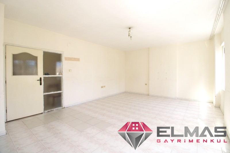 Elmas'tan Merkez Mh.De Site İçi, Bağımsız Mutfak Ara Kat 3+1