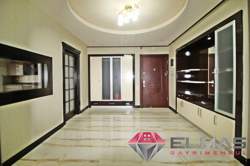 Elmas’tan Liva Otel Civarı Cephesi Açık Emsalsiz Genişlikte 4+1