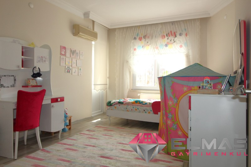 Elmas'tan Merkezi Konumda Site İçi Kombili Bağımsız  3+1 Daire