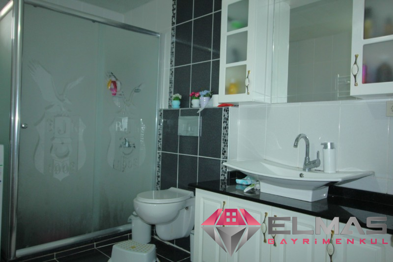 Elmas'tan Merkezi Konumda Site İçi Kombili Bağımsız  3+1 Daire