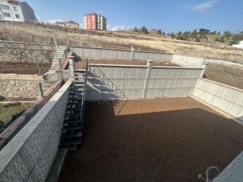 GÜVENAY - ÇORUM BİNEVLER MEVKİİ 222 M² SATILIK VİLLA