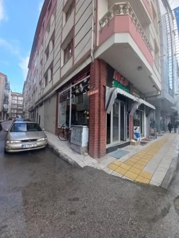 GÜVENAY - ÇORUM ALBAYRAK CADDESİ ÜZERİ SATILIK DÜKKAN