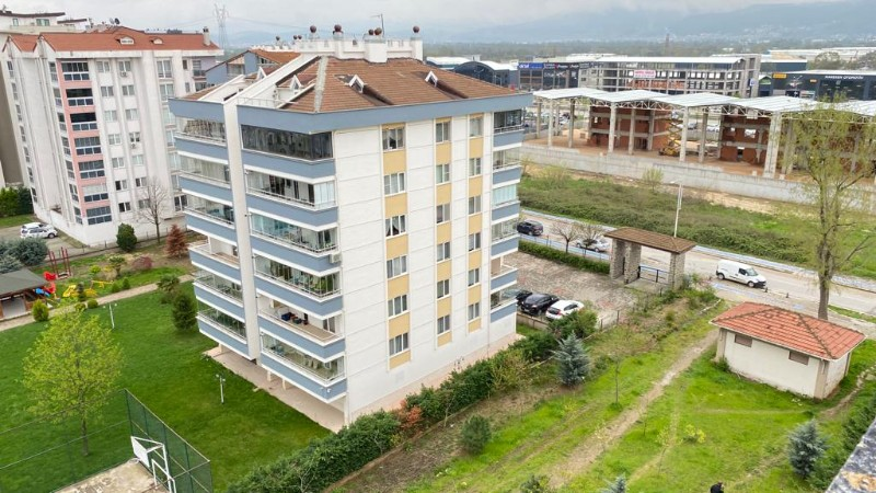 DijitalEmlak'tan Nilüfer Yüzüncüyıl Mahallesinde Site içi Satılık 140 m2 Daire