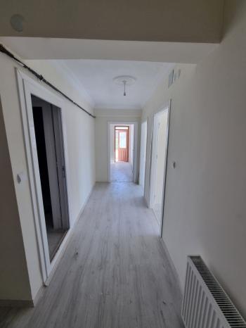 Güvenay - Çorum Buharaevler 5.Cadde Arkası Satılık 3+1 Daire