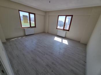 Güvenay - Çorum Buharaevler 5.Cadde Arkası Satılık 3+1 Daire