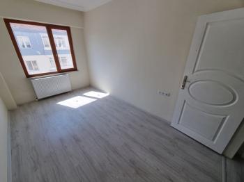 Güvenay - Çorum Buharaevler 5.Cadde Arkası Satılık 3+1 Daire