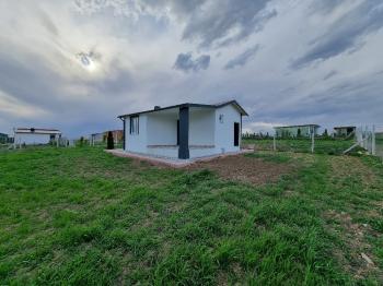 Güvenay - Çorum Cemilbey Yolu 3.km Satılık 400 M² Bahçe