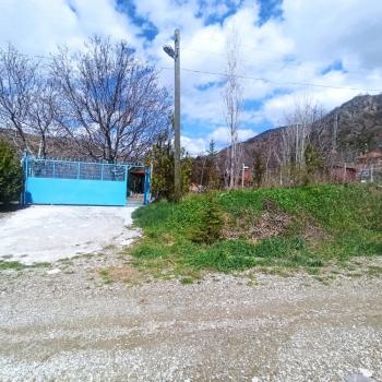 GÜVENAY - ÇORUM İÇERİDERE BAĞLARINDA 1,995 M² EVİ BULUNAN SATILIK BAĞ