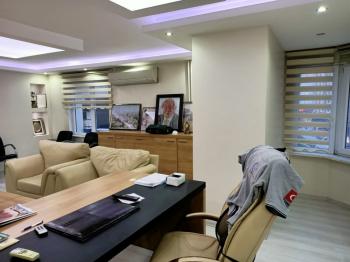 GÜVENAY - ÇORUM GAZİ CADDESİNDE 3+1 EŞYALI SATILIK OFİS