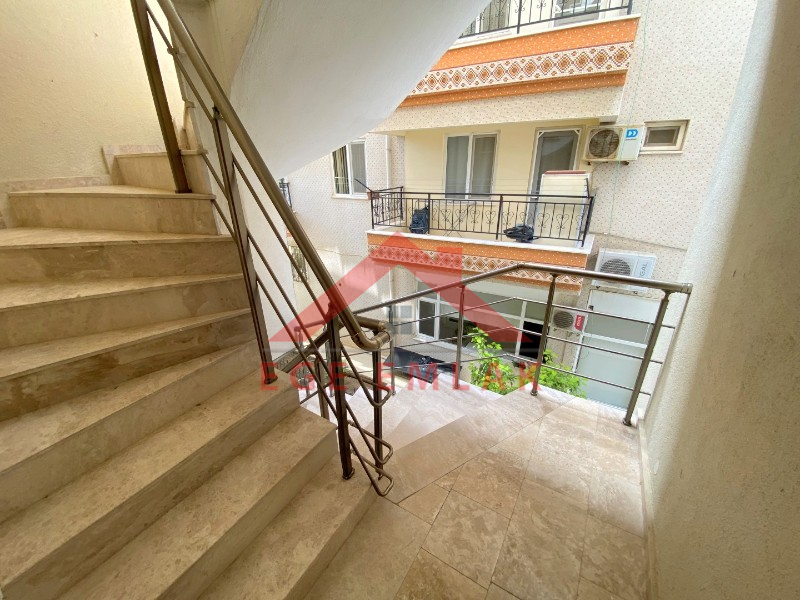 Denize Yürüme Mesafesinde Satılık 2+1 Daire