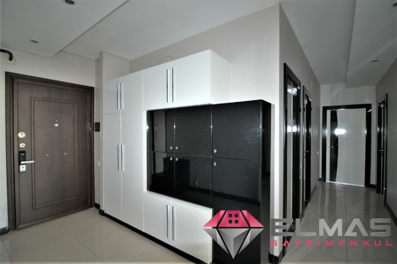 Elmas’tan Full Donanımlı Sitede Ara Kat 3+1